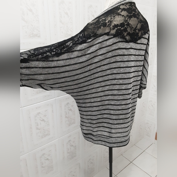 Metallic Lace Cardigan - Picture 7 of 7